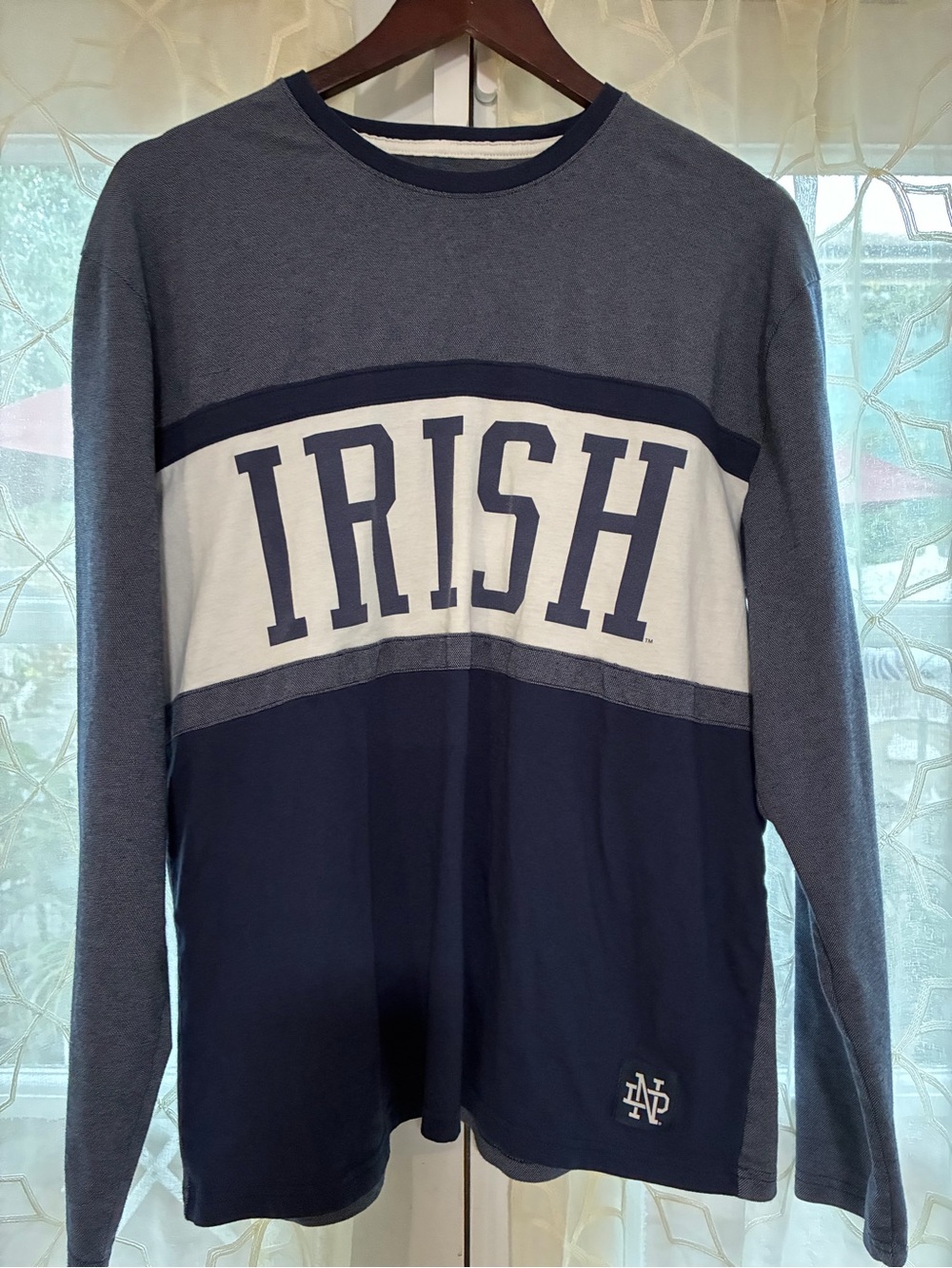 Under Armour Notre Dame iconic collection - Irish Long-sleeve shirt.